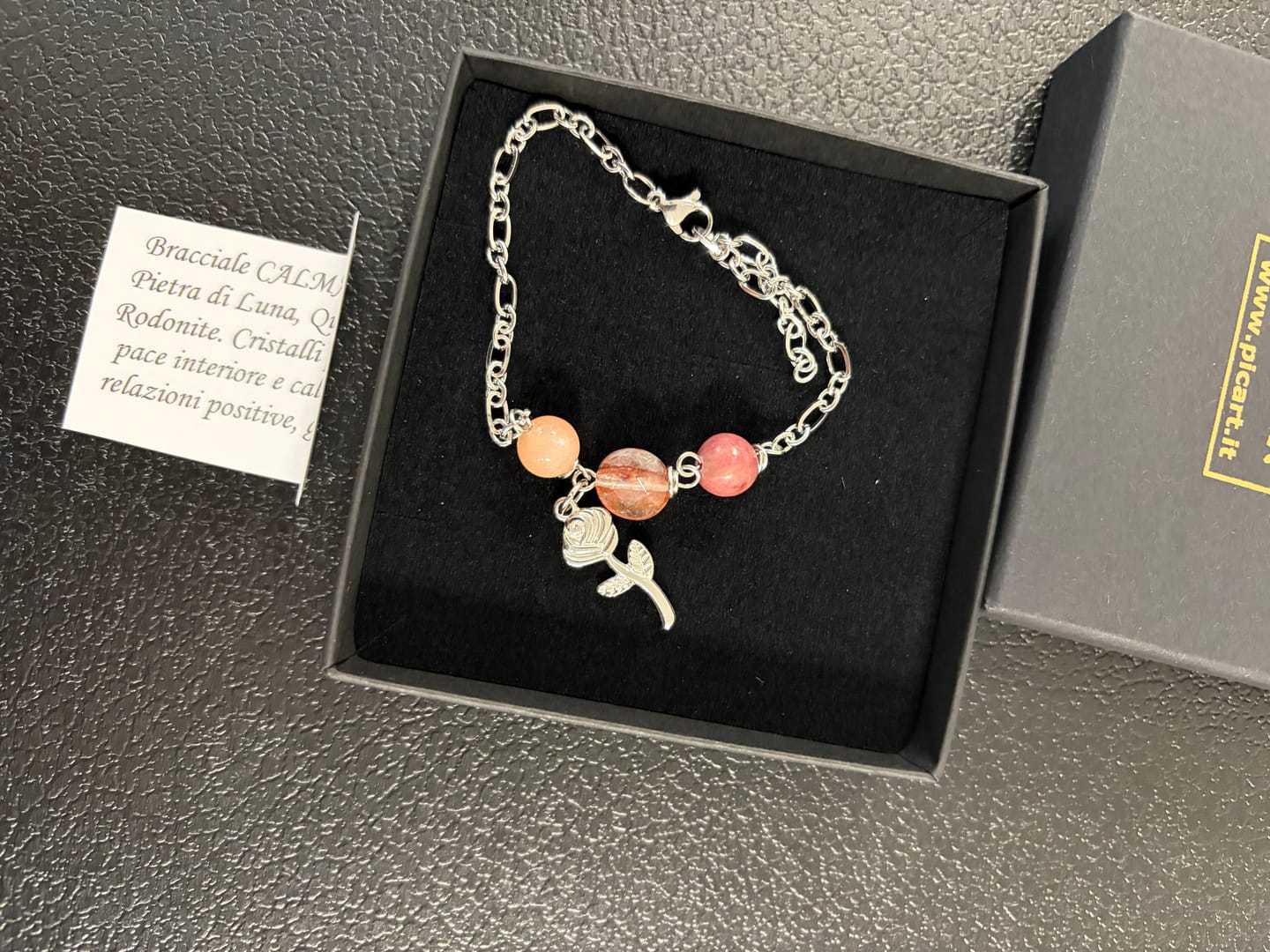 Customer photo review of Bracciale Calma e Serenità - Pietra di Luna, Quarzo Ematoide, Rodonite - LIMITED EDITION