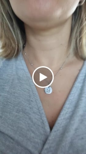 Customer photo review of Collar Círculo Inicial