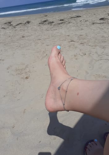 Customer photo review of Tobillera Love
