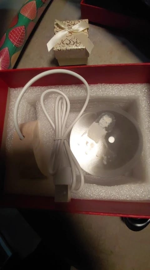 Customer photo review of Esfera de Cristal Personalizada