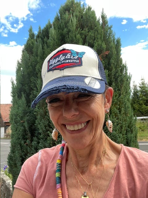 Customer photo review of Sylvain Guintoli x Diamond Charity Cap – 100% Donation
