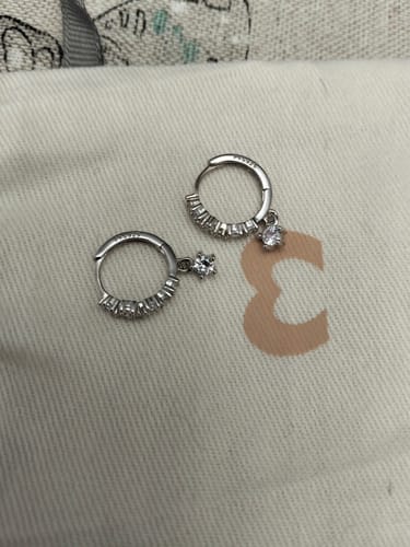 Customer photo review of Pendientes Aros Adamantino