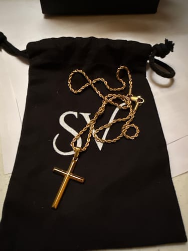 Customer photo review of Crucifix Pendant Oro