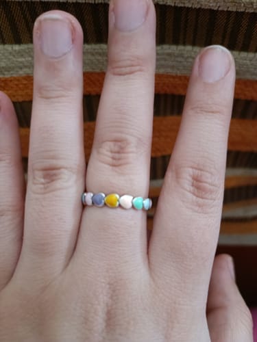 Customer photo review of Anillo Colorful Hearts