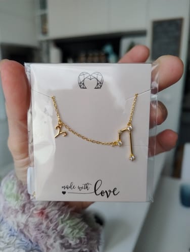 Customer photo review of Collar Constelaciones del Zodiaco