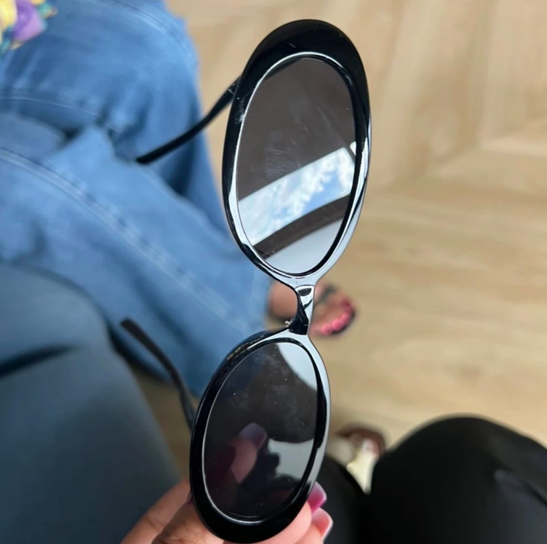 Customer photo review of Lentes de sol - Assia.