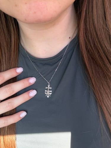 Customer photo review of Collar Cruz de Caravaca
