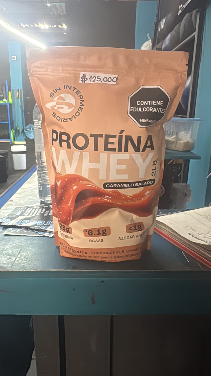 Customer photo review of Proteína Whey - Caramelo Salado