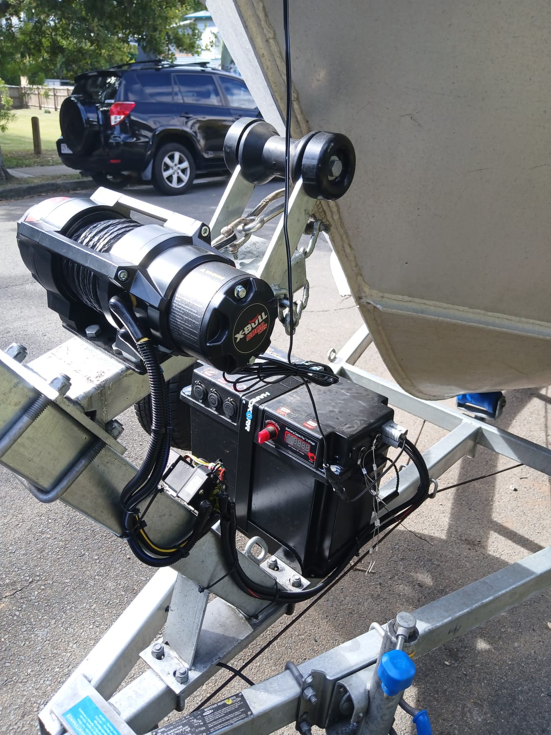 Customer photo review of X-BULL 2S Series Electric Winch 5000LBS 12V 15.2M Synthetic Rope Wireless ATV UTV 4WD Boat