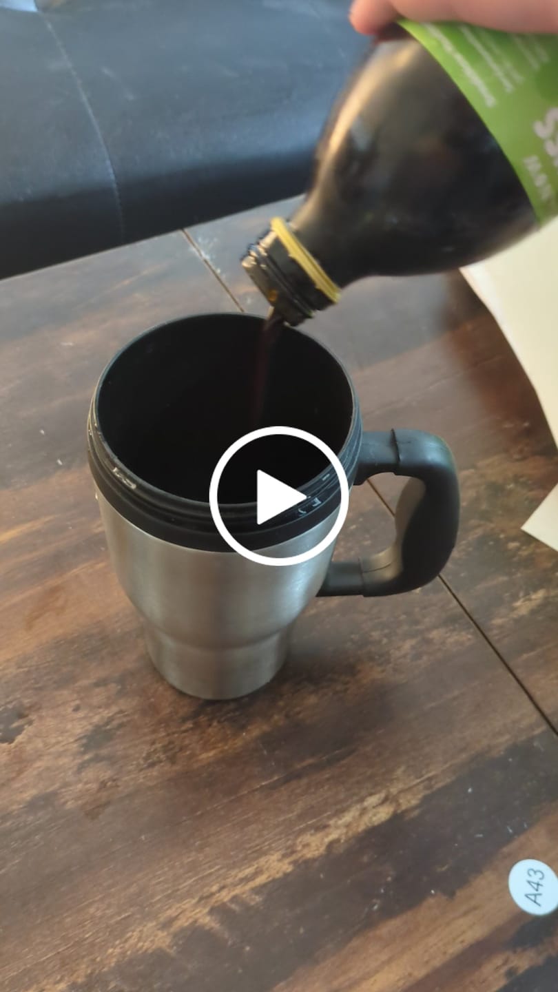 Customer video review of Haselnuss Latte Kaffeekonzentrat