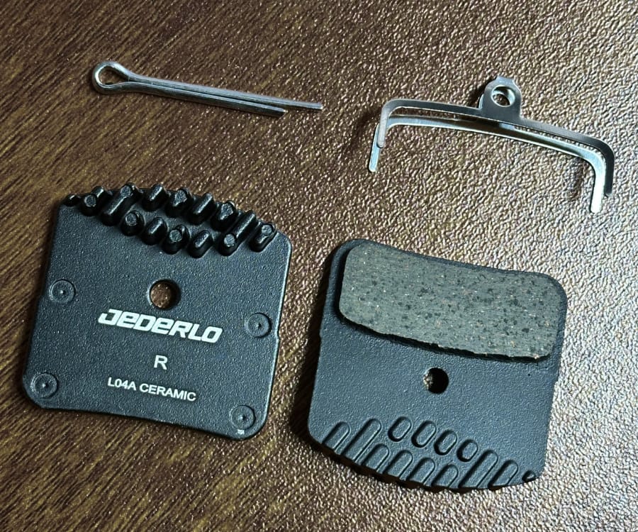 Customer photo review of Brake Pads (2 Pairs)
