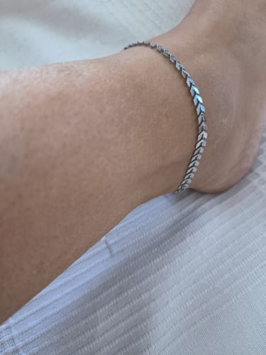 Customer photo review of Tobillera Greece