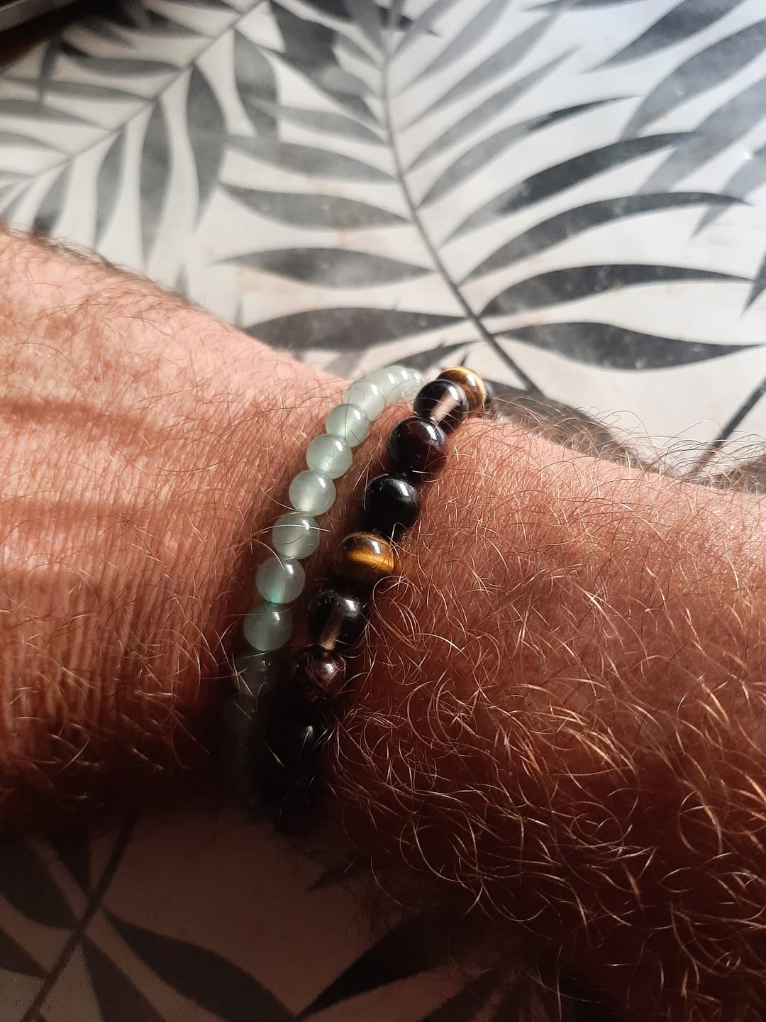 Customer photo review of Bracelet "Réussite & Protection" en Oeil de Tigre, Grenat, Tourmaline & Quartz Fumé