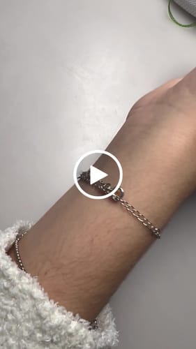 Customer photo review of Pulsera Multicolor