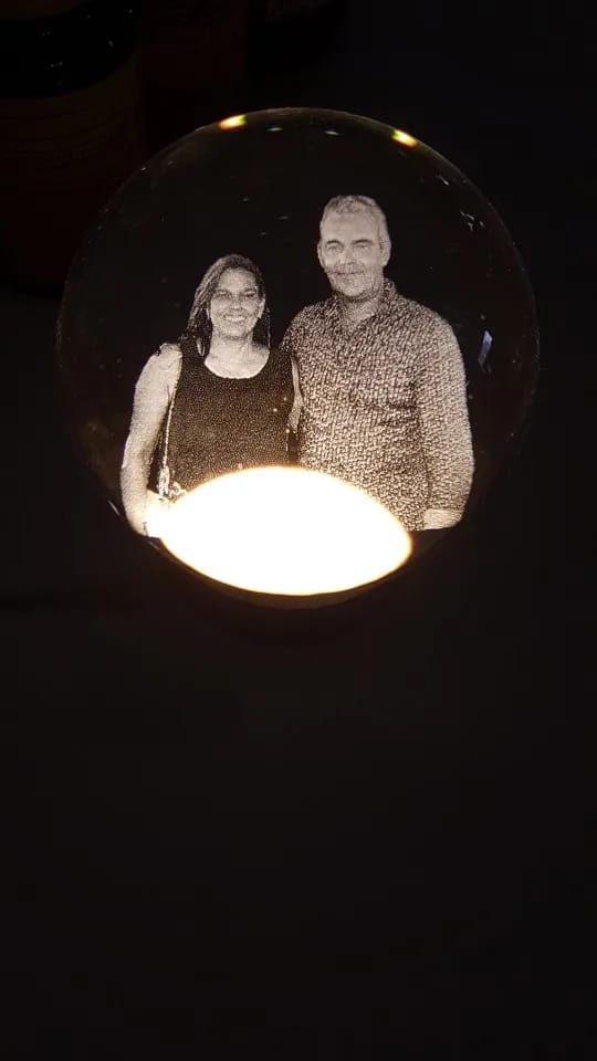 Customer photo review of Esfera de Cristal Personalizada