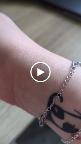 Customer photo review of Pulsera Petra