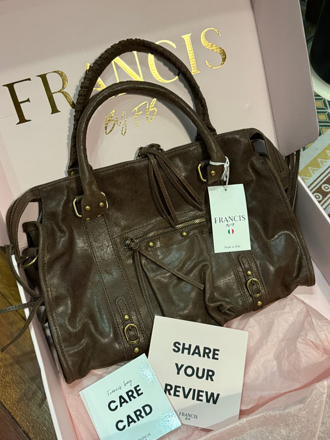 Customer photo review of It girl bag espresso martini