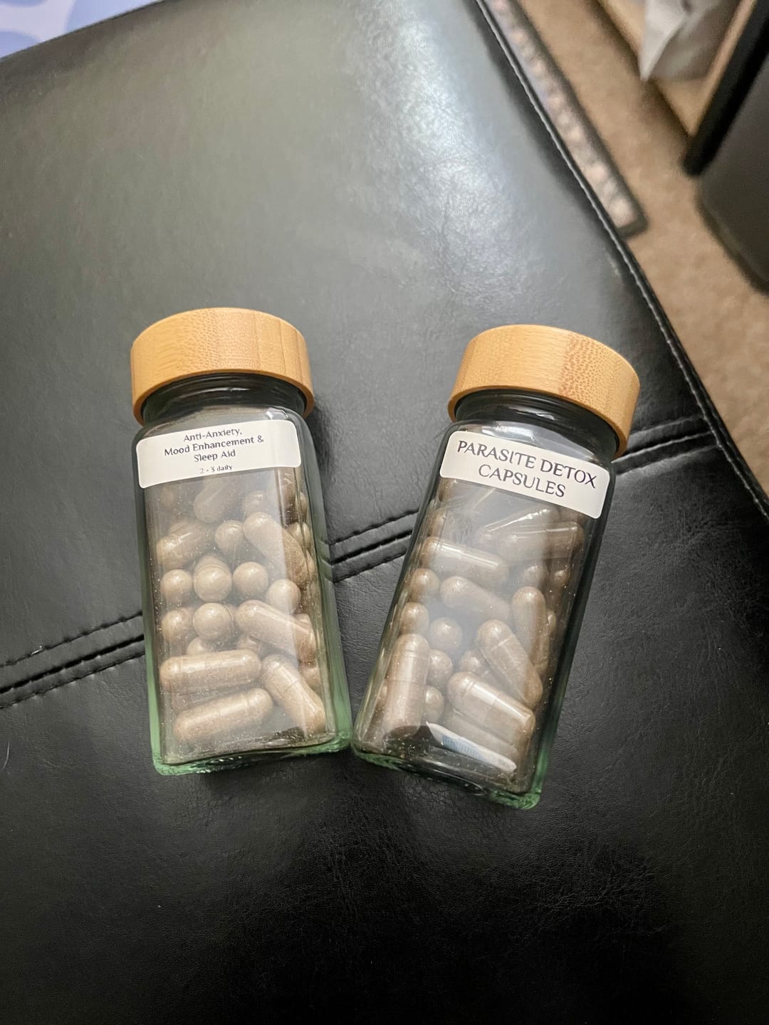 Customer photo review of Parasite Detox Capsules