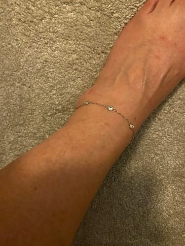 Customer photo review of Tobillera Diamonds