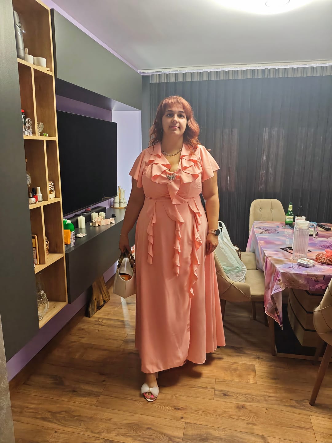 Customer photo review of Дълга рокля с волани