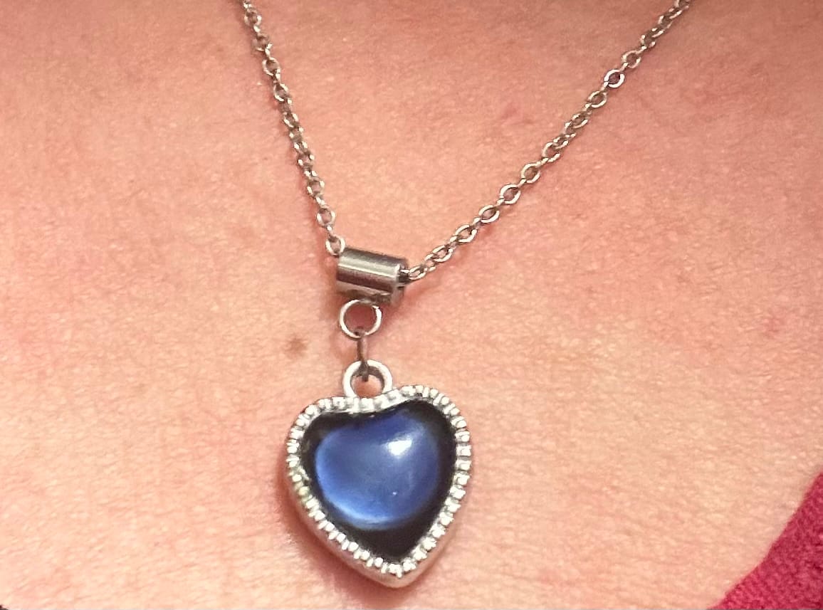 Customer photo review of Ciondolo delle emozioni