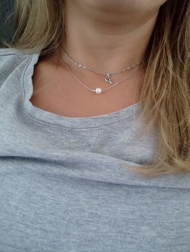 Customer photo review of Collar Perla de Mar