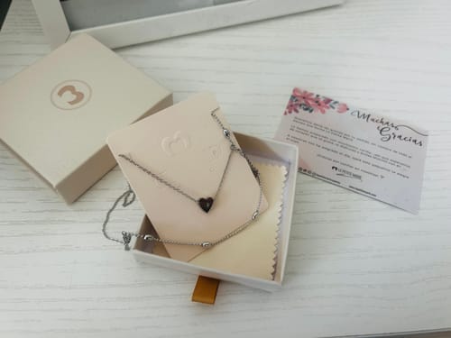 Customer photo review of Tobillera Love