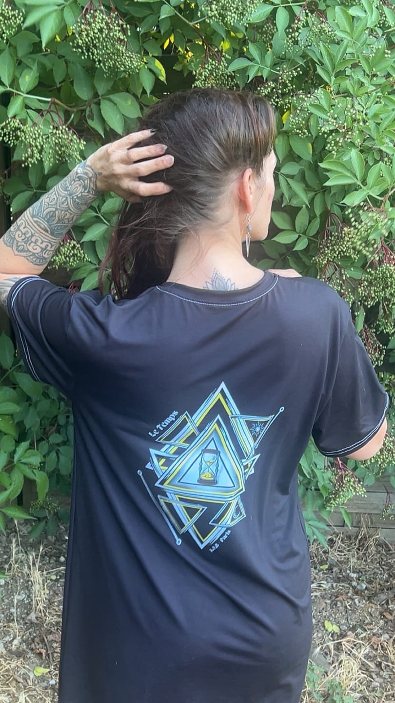 Customer photo review of LA ROBE T-SHIRT "LE TEMPS"