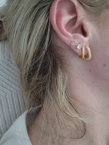 Customer photo review of Pendientes Lateral Brillante