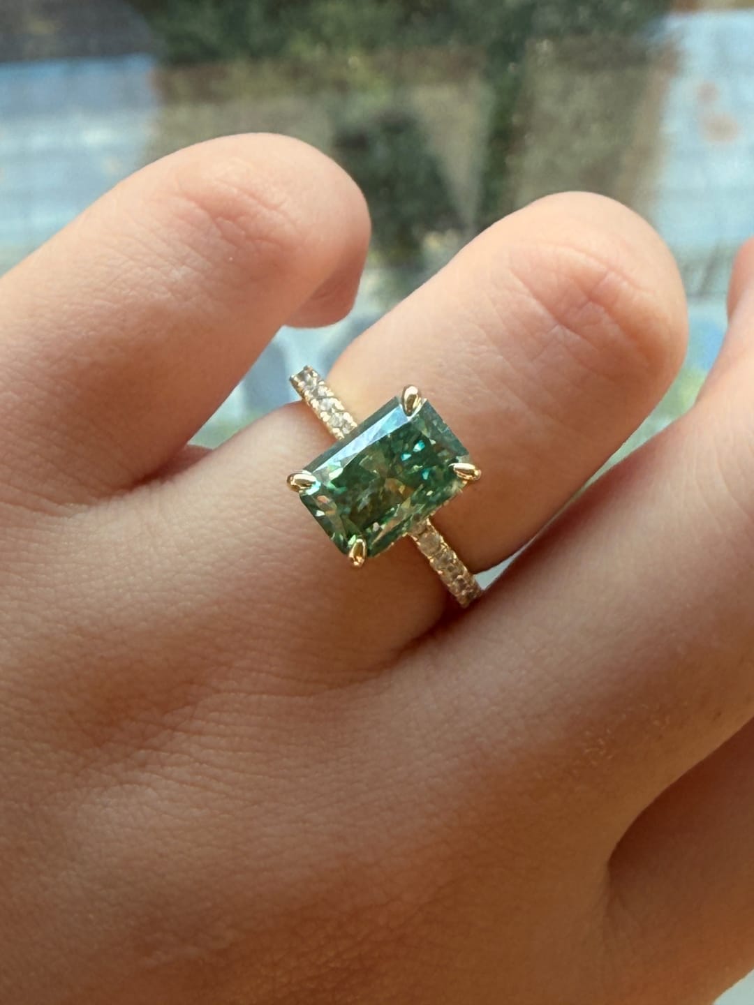 Customer photo review of Rodiffy Moissanite 3.5 Ct Radiant Cut Yellow Gold & White Gold Engagement Ring For Women