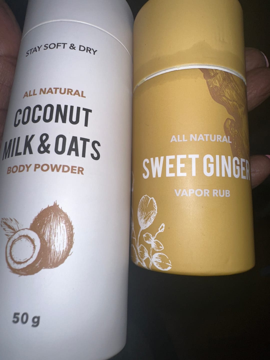 Customer photo review of Talc-Free Coconut Milk & Oats Body Powder