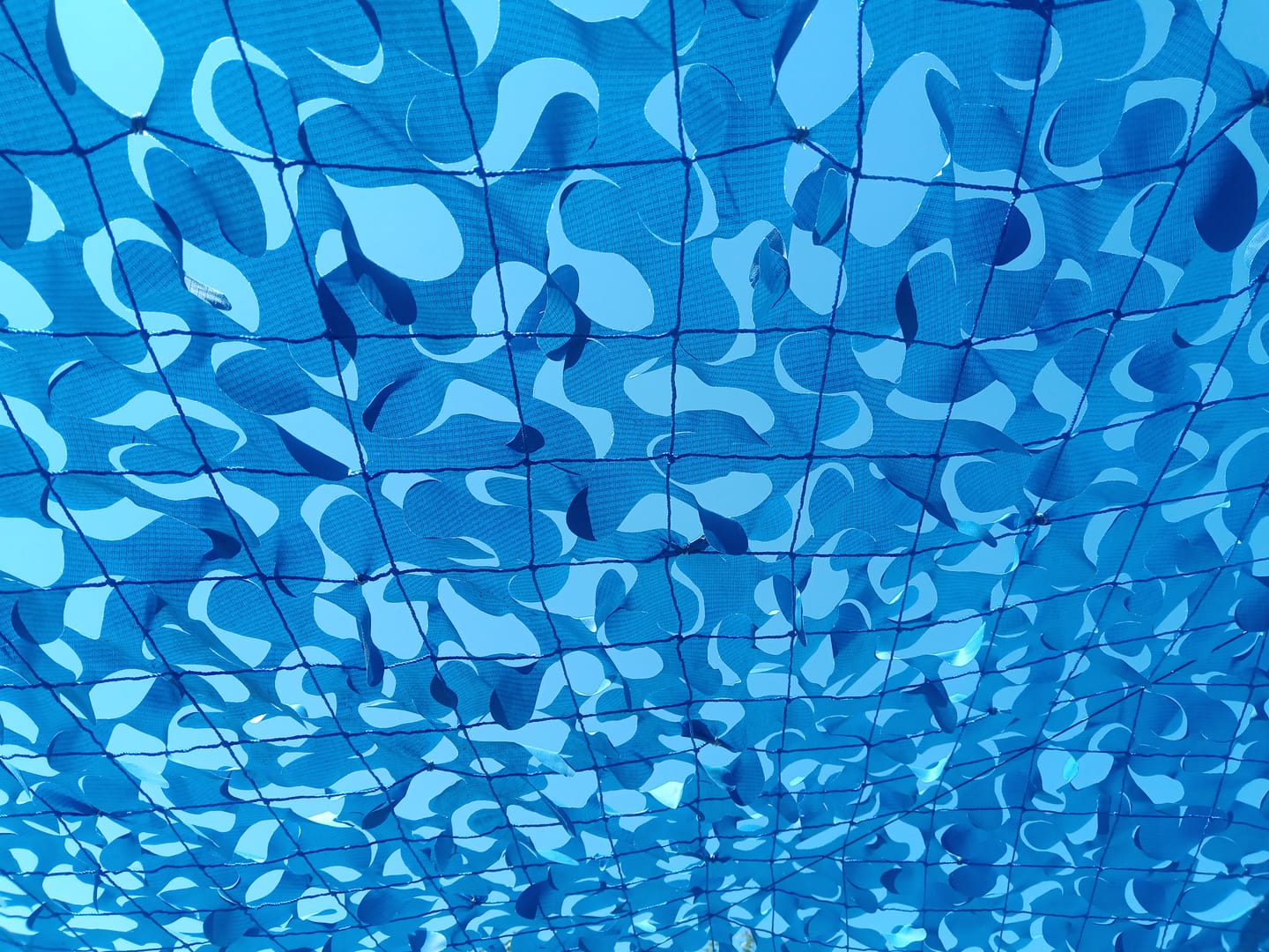 Customer photo review of Filet de camouflage renforcé bleu