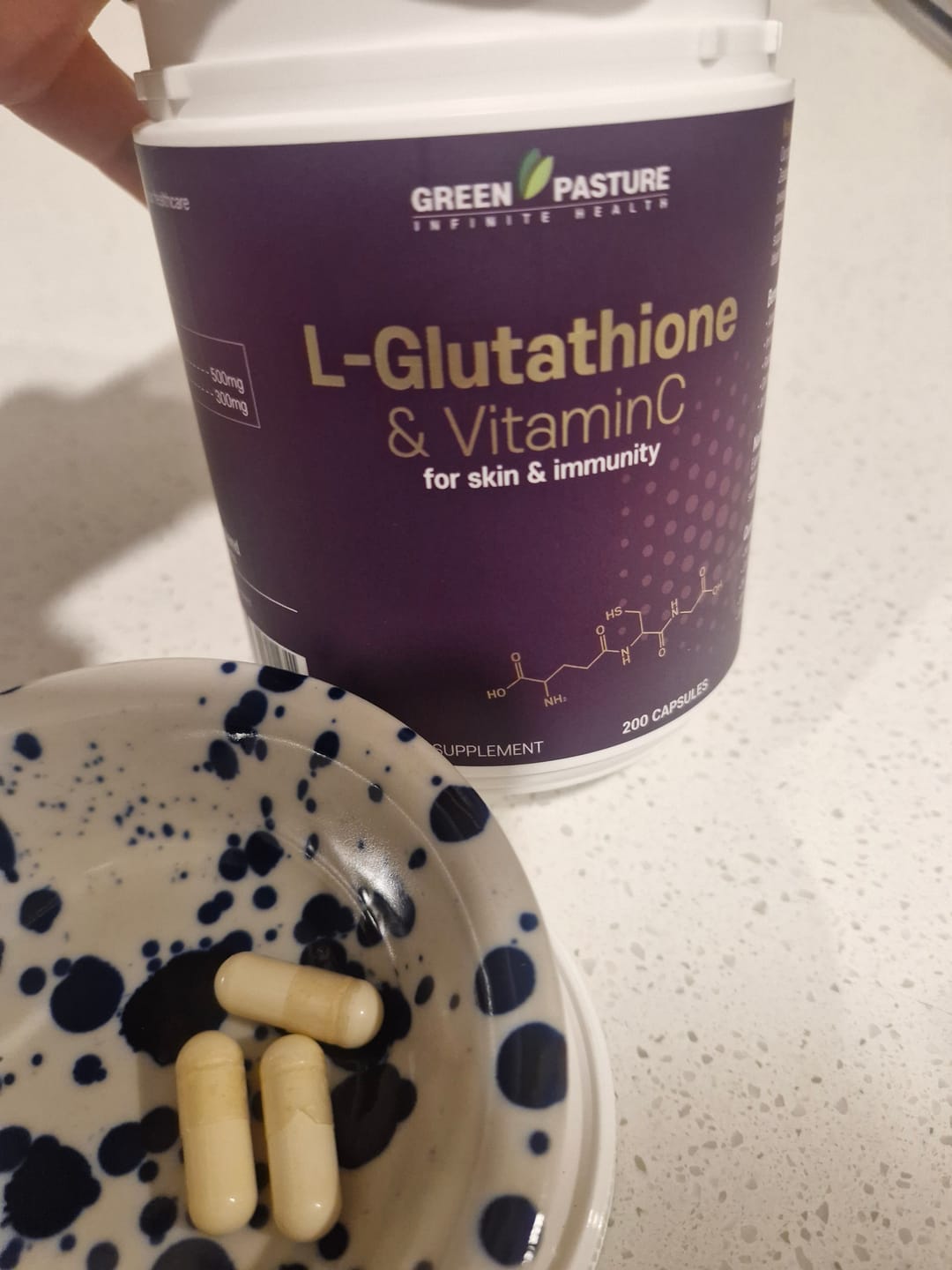 Customer photo review of Green Pasture L-Glutathione & Vitamin C 200Capsules | BUY 2 & GET 1 FREE