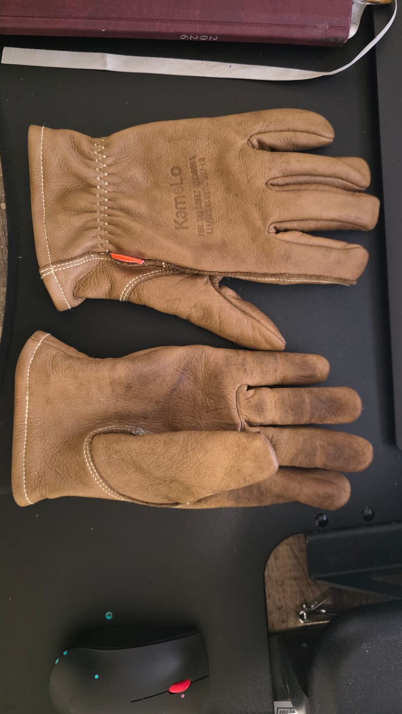 Customer photo review of KameLo Premium Leather Outdoor Gloves KC Certified | 807-LB