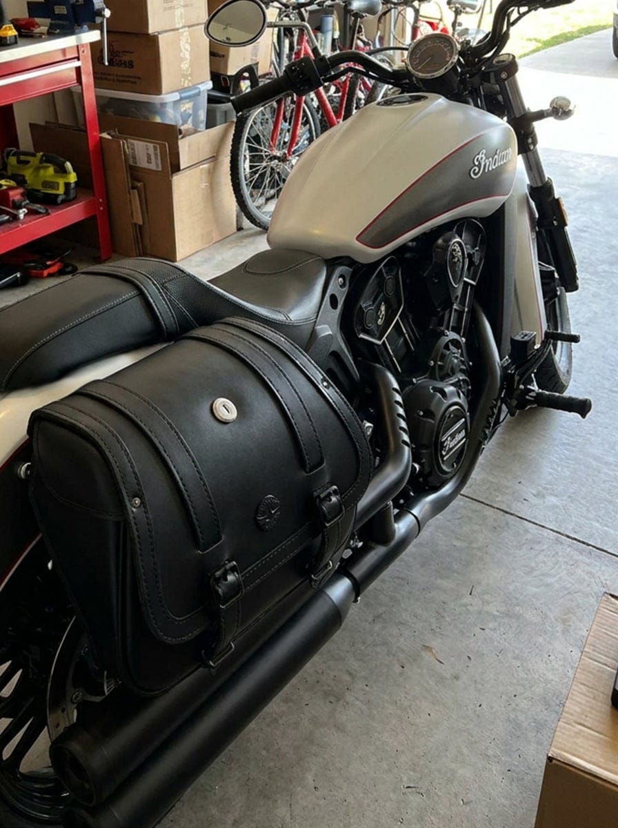 Customer photo review of 25L - SpiritBlade Medium Indian Scout Bobber Sixty Leather Motorcycle Saddlebags