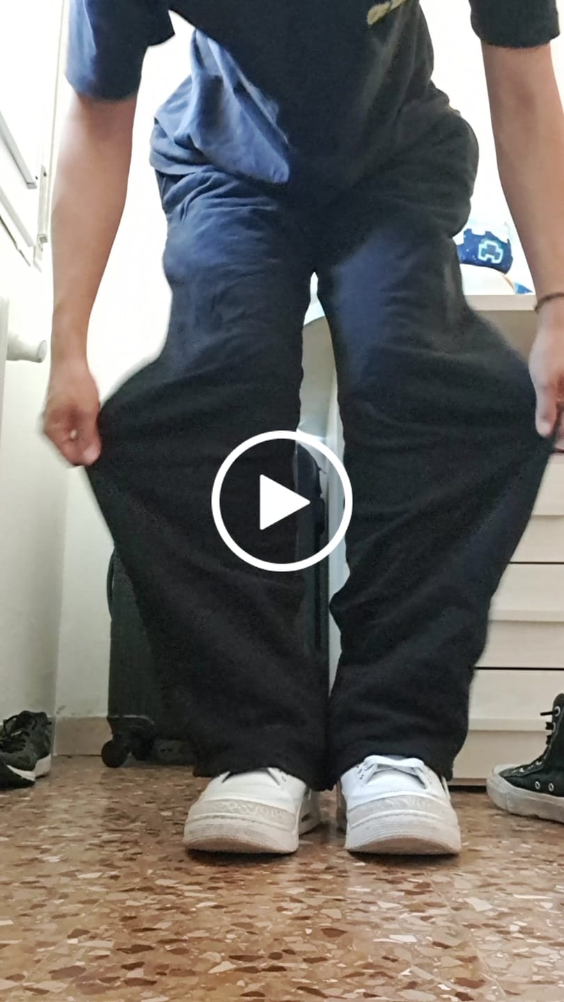 Customer video review of Sweatpants Wide Fit Blanks 330GSM Black