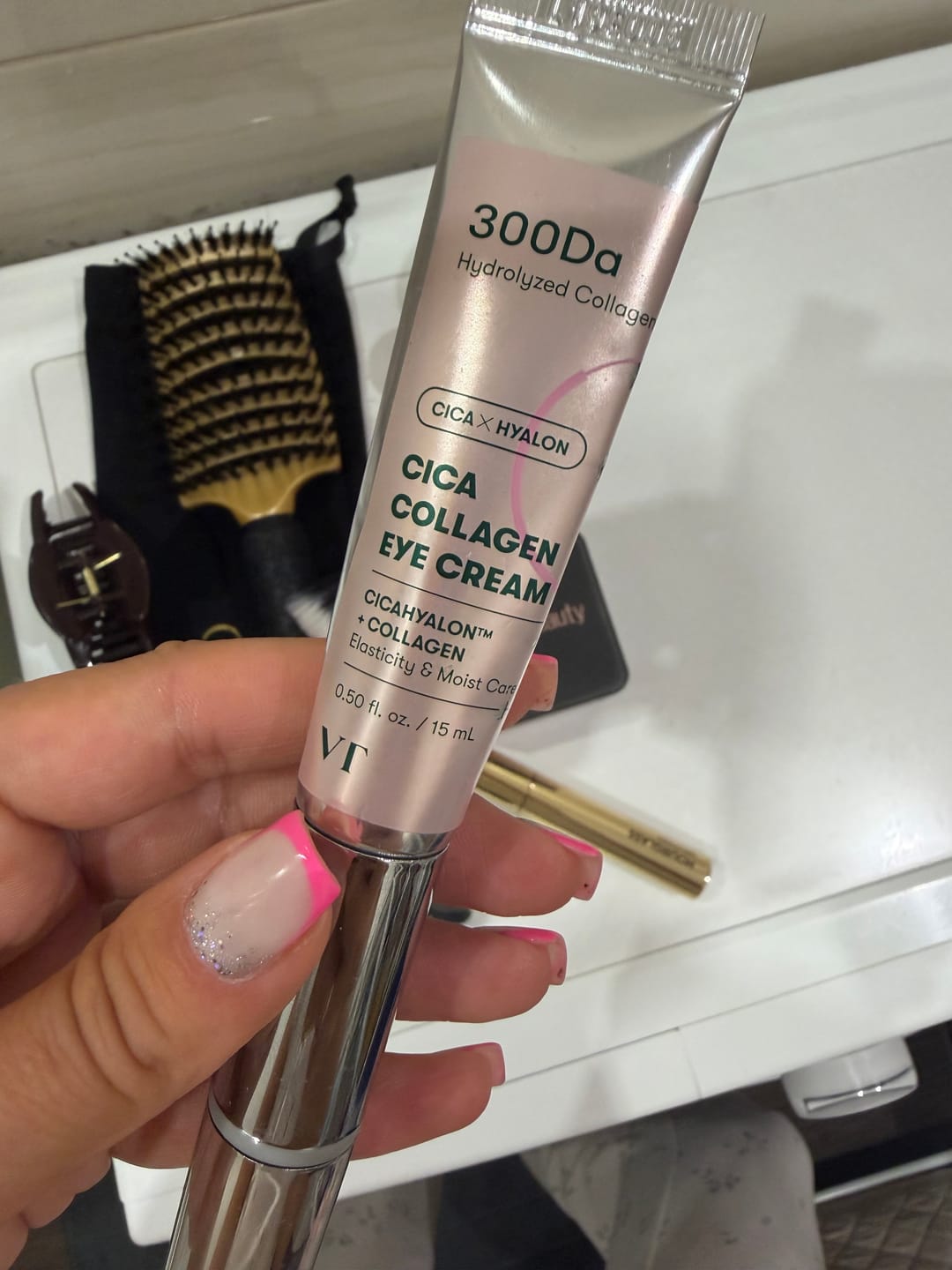 Customer photo review of Masāžas krēms acu zonai ar kolagēnu VT Cosmetics Cica Collagen Eye Cream