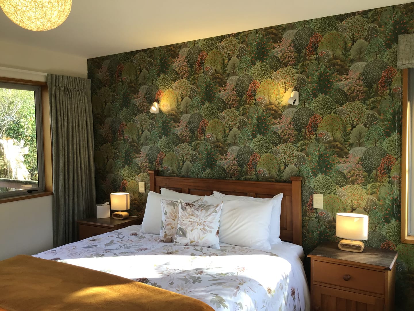 Customer photo review of Arboretum Garden Wallpaper - Green