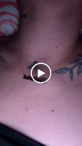Customer photo review of Collar Nombre - Personalizado