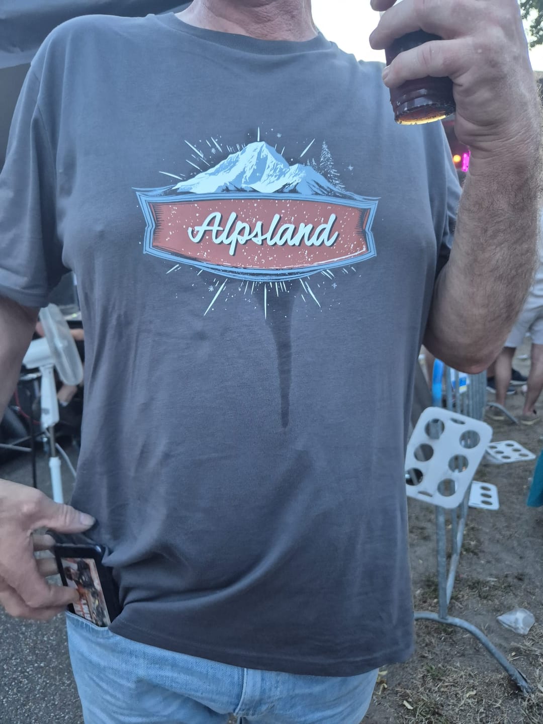 Customer photo review of Alpsland-Berg-Flagge - Herren Premium Organic Shirt