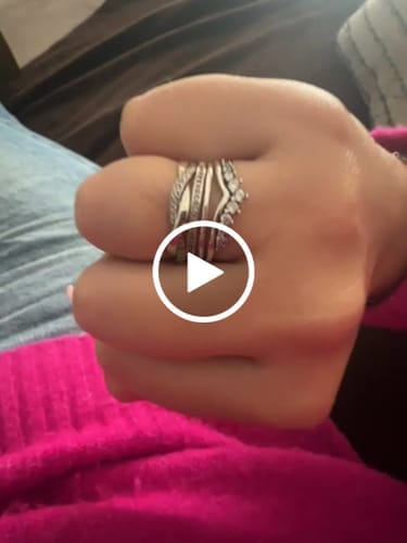 Customer photo review of Anillo Corona Circonitas