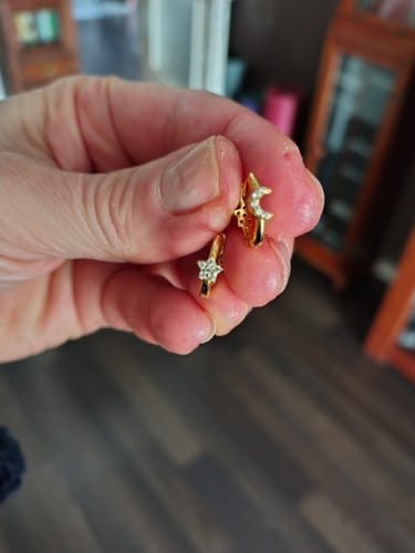 Customer photo review of Pendientes Universal
