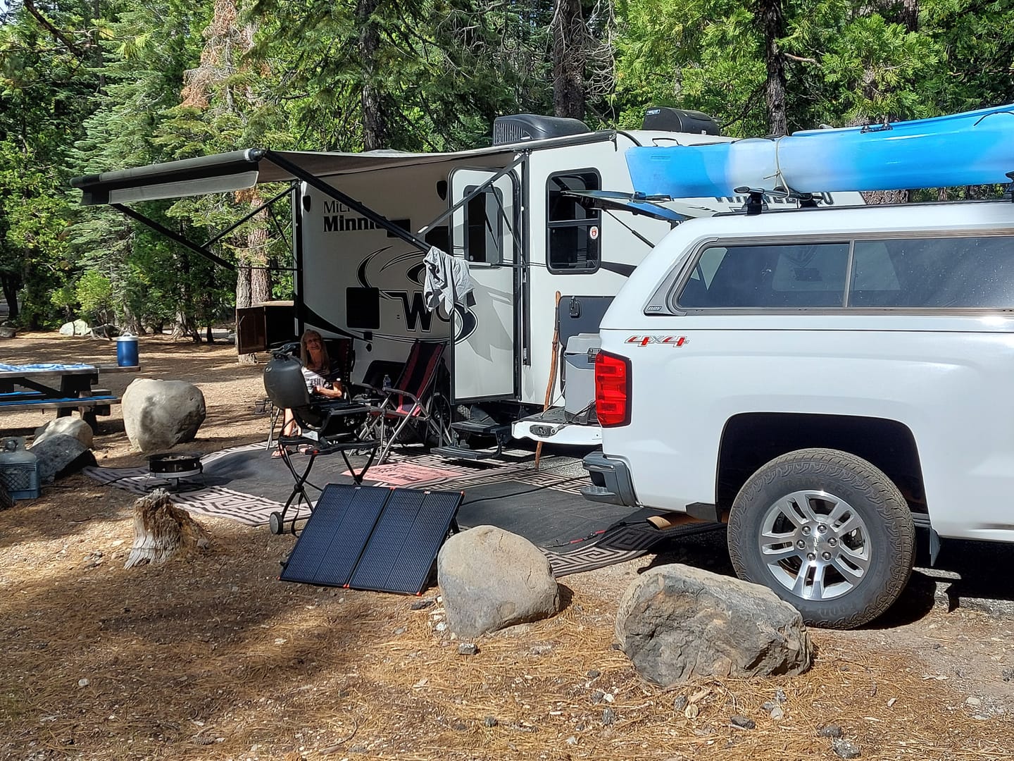 Customer photo review of MEGA 100 Portable Briefcase Charging Kit | 100 Watt Portable Solar Panel | Premium 12V Portable Solar Panel for Generators, Boats, Power Stations | High Efficiency