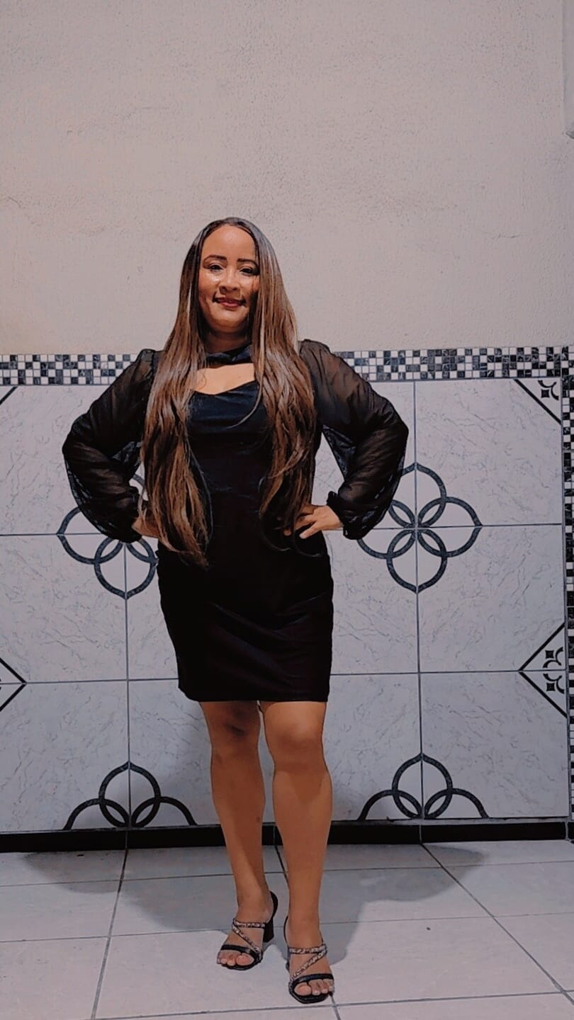 Customer photo review of Lace Front Tela HD Beyonce Castanho com Luzes  - Repartição Livre 13x4