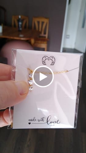 Customer photo review of Collar Amores