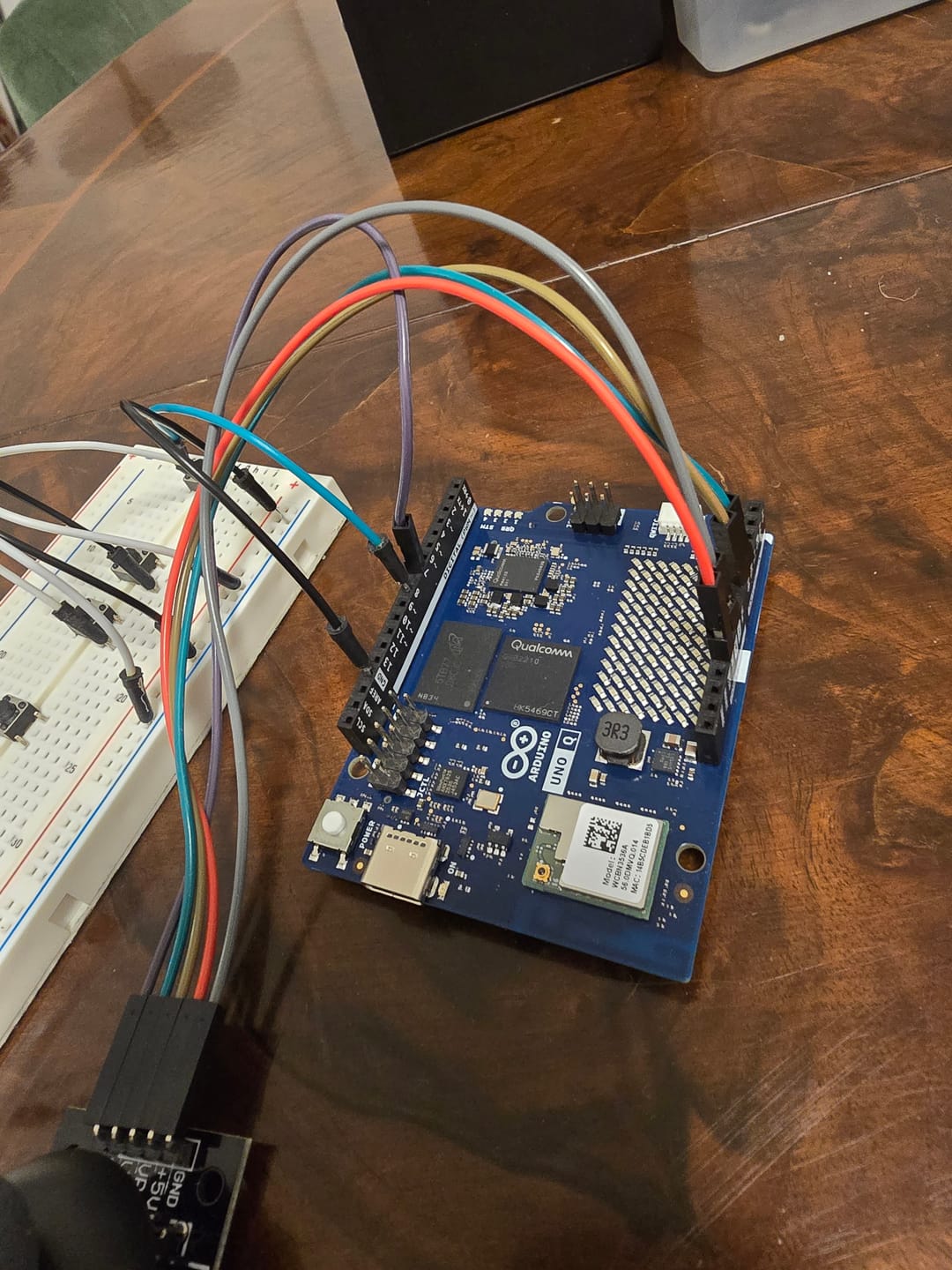 Customer photo review of Arduino® UNO™ Q 4GB