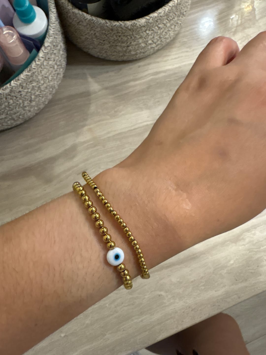 Customer photo review of Pulsera Bolitas Doradas