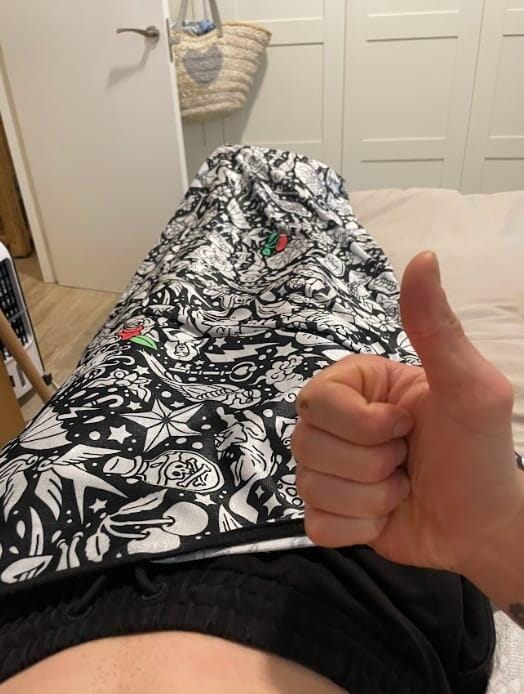 Customer photo review of DIY Drawing Blanket with 24 Colors Markers, Doodle Your Own Blankets, Customizable Washable Paint & Play Blankets for Adults