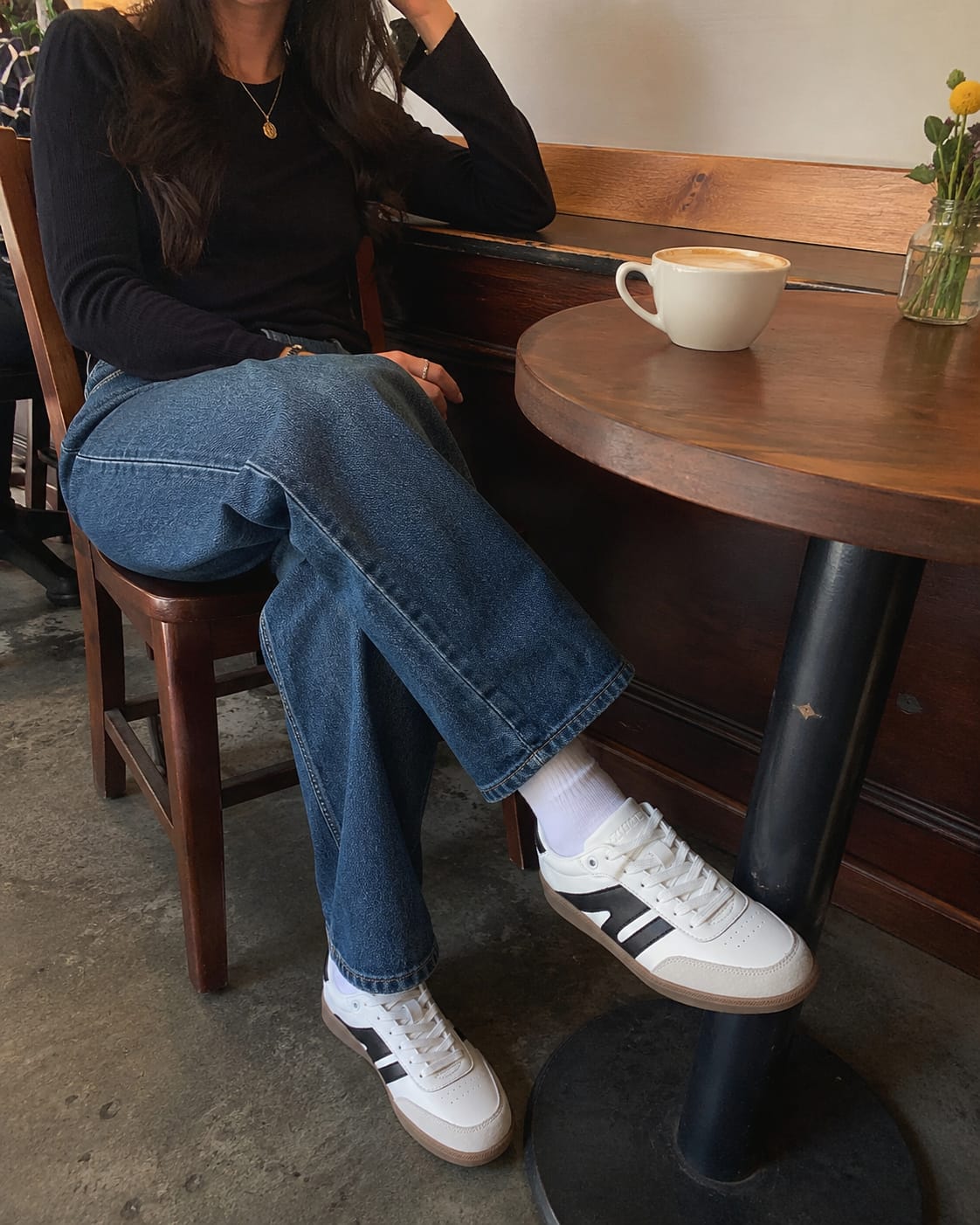 Customer photo review of LUCKY STEP Classic Retro Gum Sole Sneakers