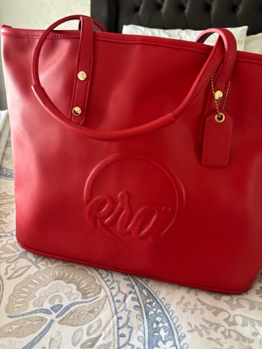 Customer photo review of Red Era Tote Bag